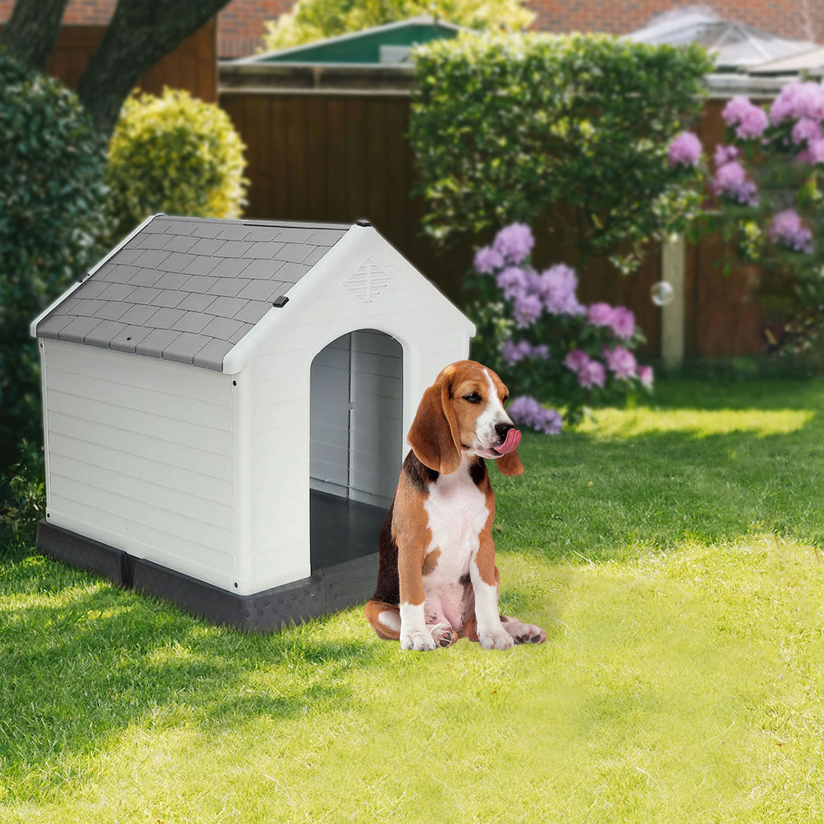 AQPET FRIENDS Chalet Niche en plastique imperméable pour chiens et chats, confort et détente, pour intérieur et extérieur